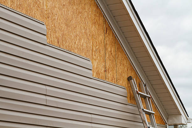 24/7 Emergency Siding Replacement experts in West Babylon, NY